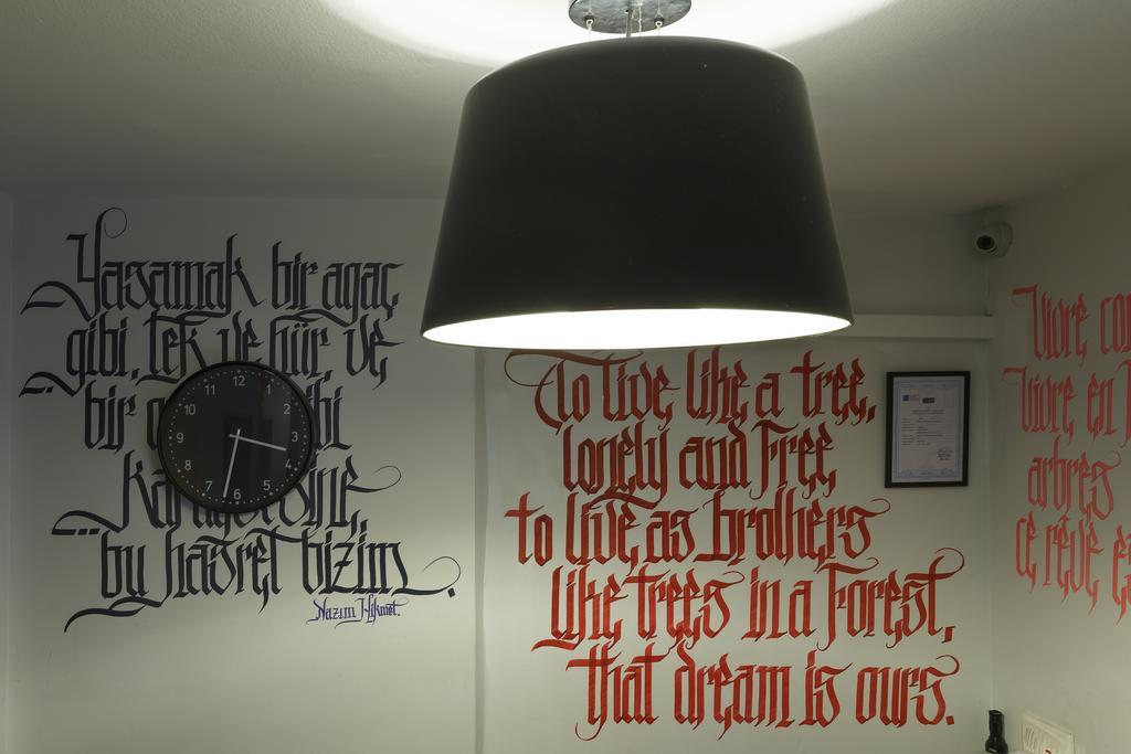 Hush Hostel Moda Istanbul Eksteriør bilde