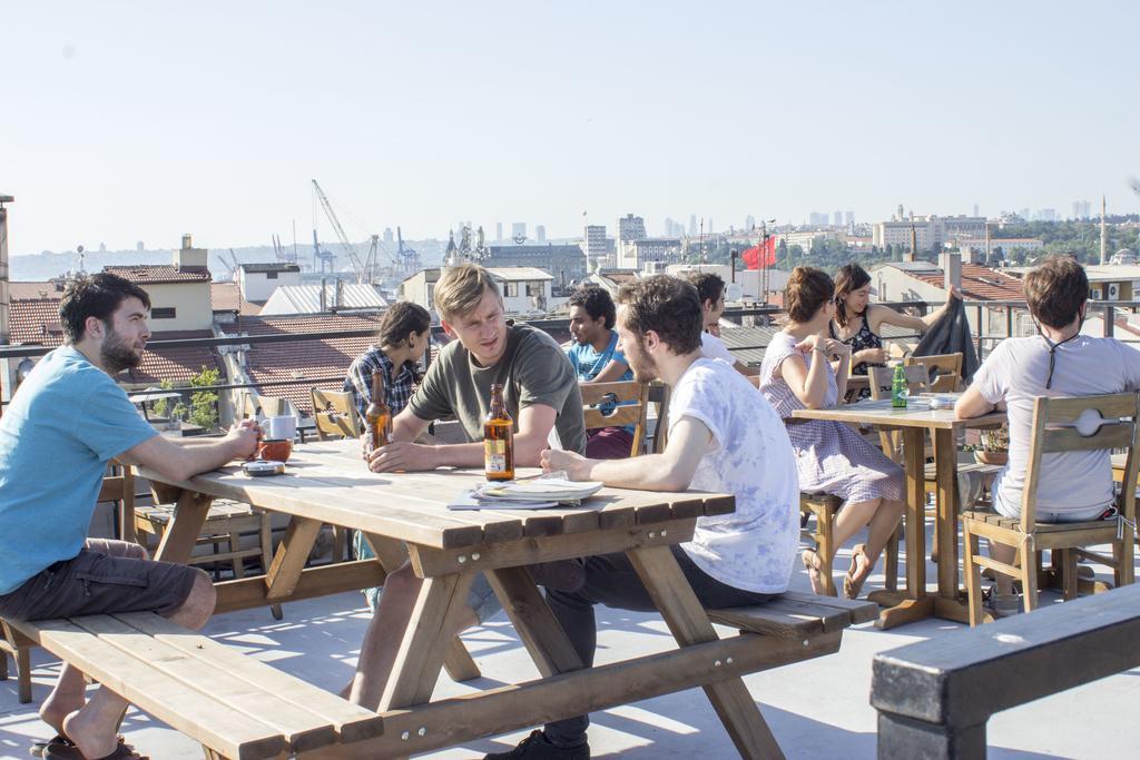 Hush Hostel Moda Istanbul Eksteriør bilde