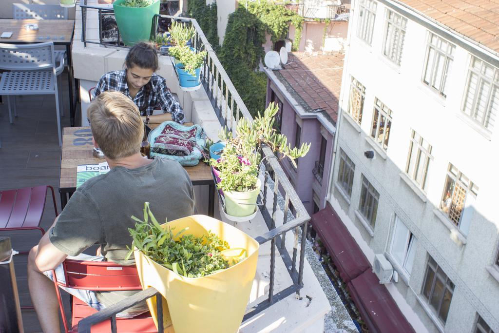 Hush Hostel Moda Istanbul Eksteriør bilde