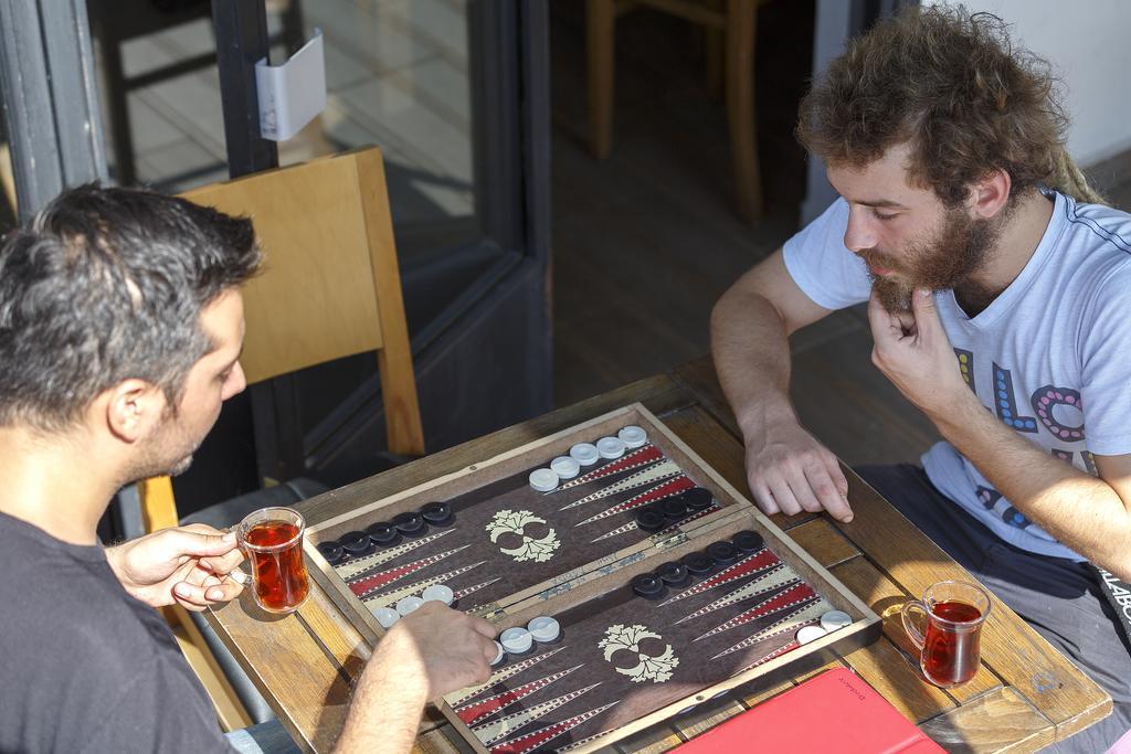 Hush Hostel Moda Istanbul Eksteriør bilde