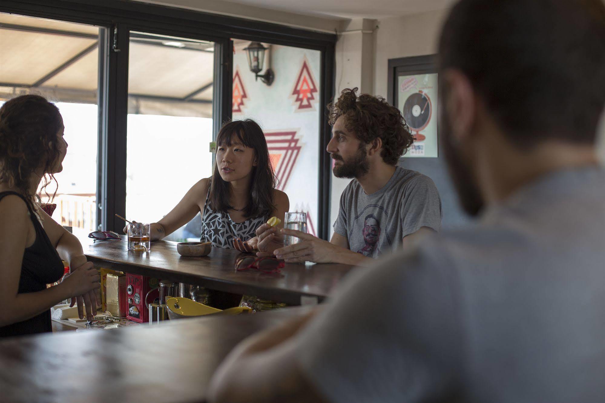 Hush Hostel Moda Istanbul Eksteriør bilde