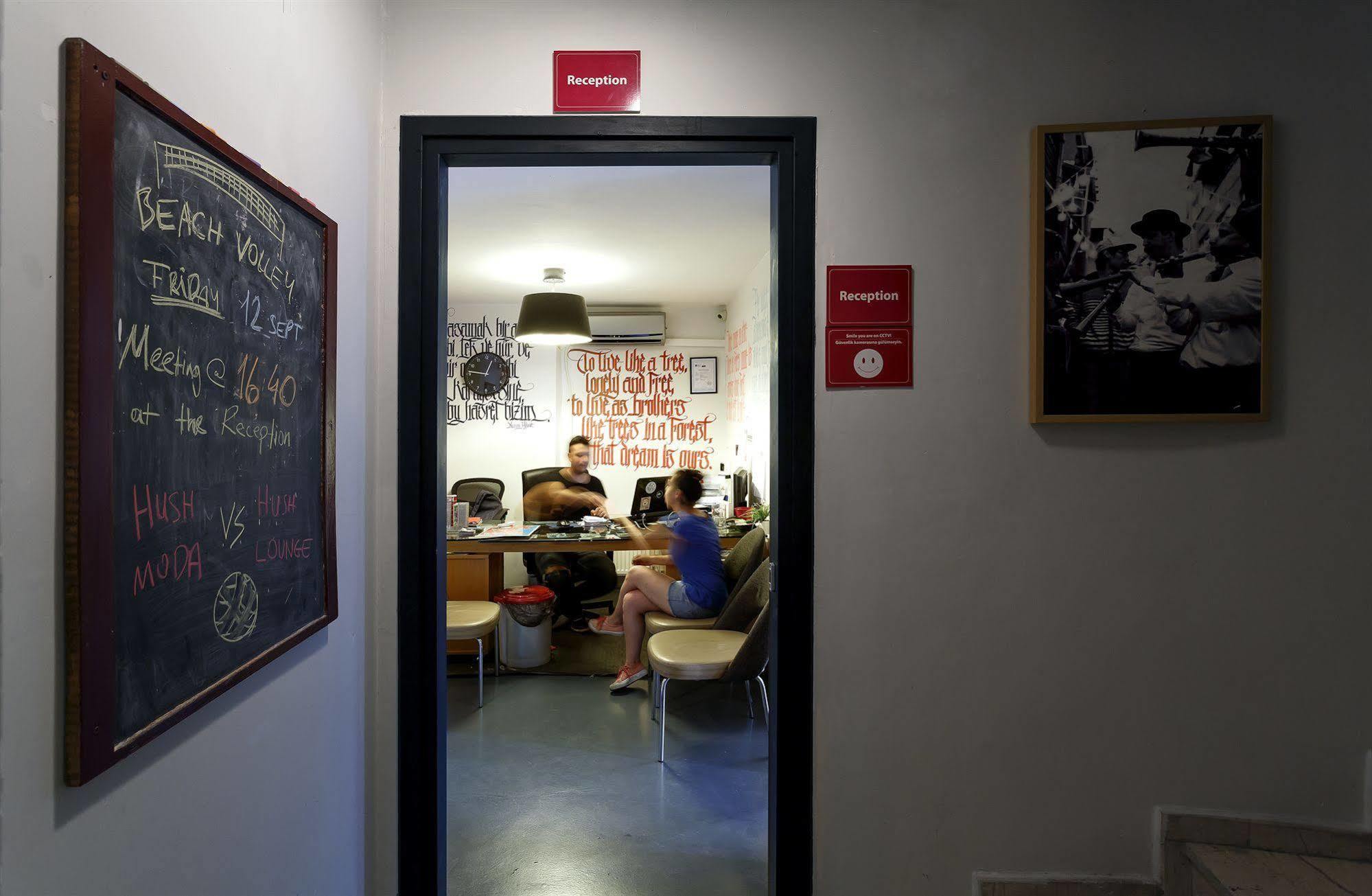 Hush Hostel Moda Istanbul Eksteriør bilde